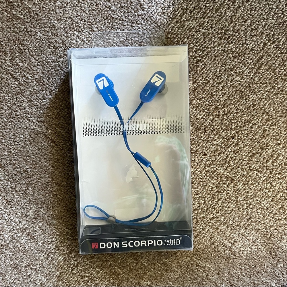 blue 2Boom 7 Don Scorpio Bluetooth earbuds , NIB